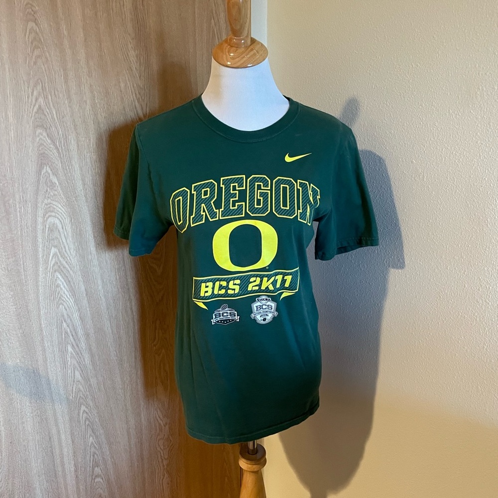 Nike - Oregon Ducks BCS 2011 T-Shirt 🦆 - Size S